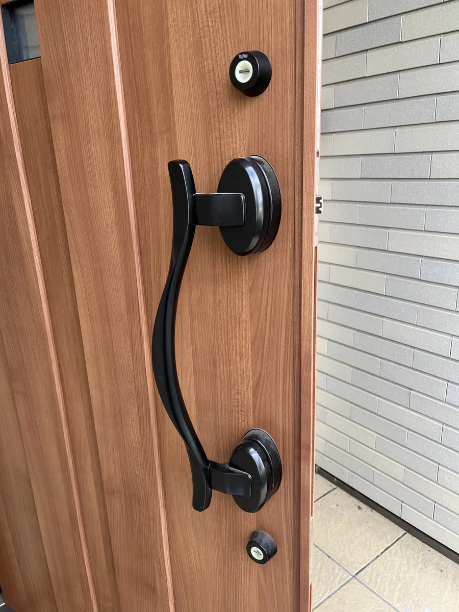 一戸建ての玄関解錠・交換